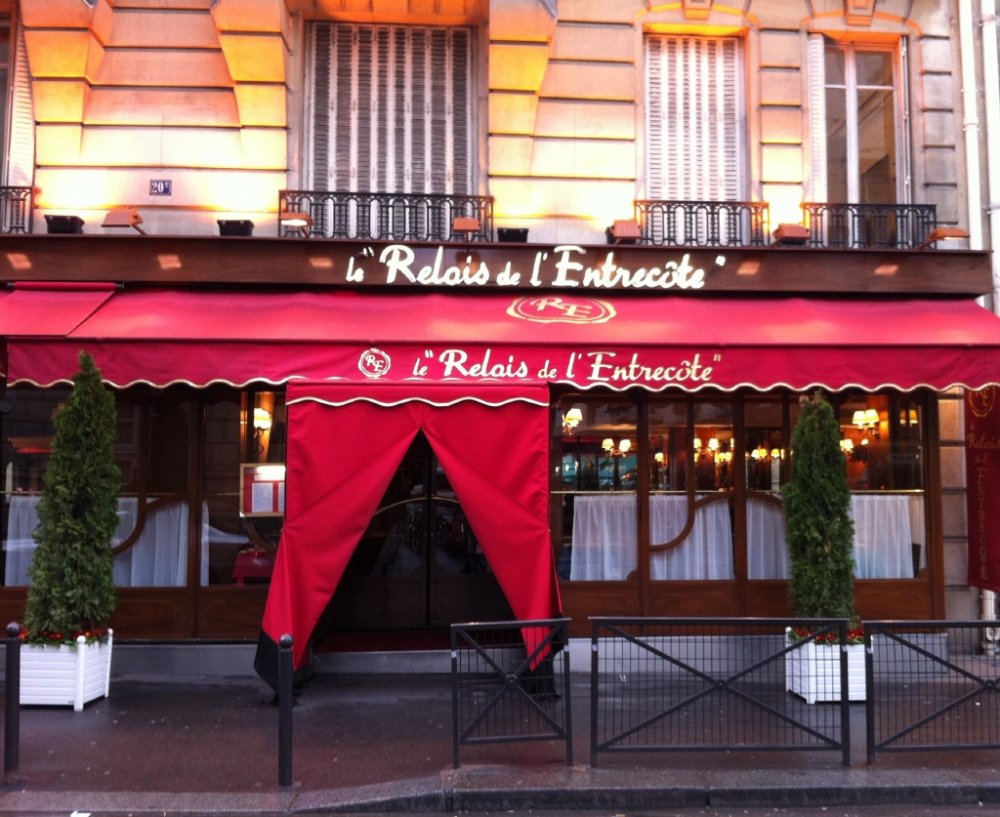  أفضل مطاعم الشانزليزيه مطعم Le Relais de L’Entrecôte