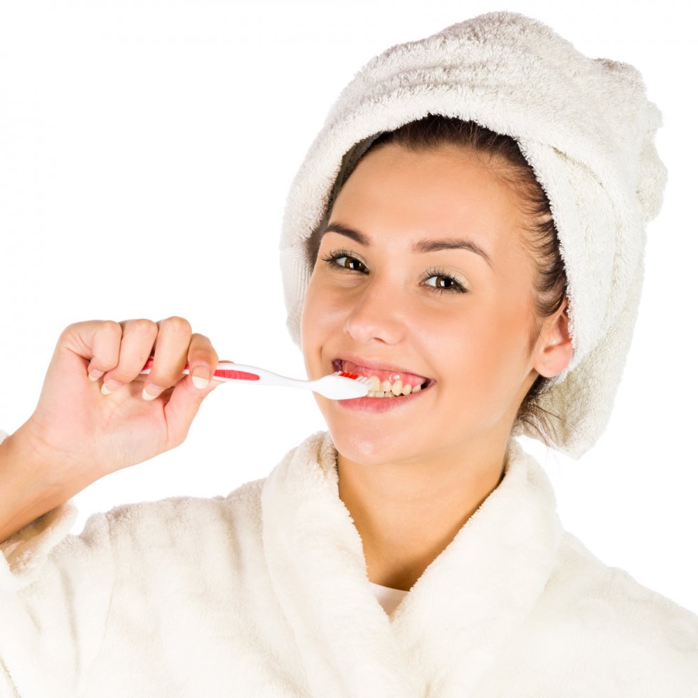  تنظيف الاسنان في رمضان ضروري للحفاظ على صحة الفم