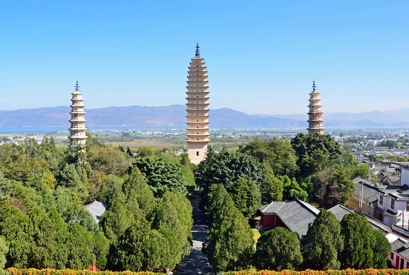 الأبراج الثلاثة Three Pagodas الصين بواسطة Anisha Tulika