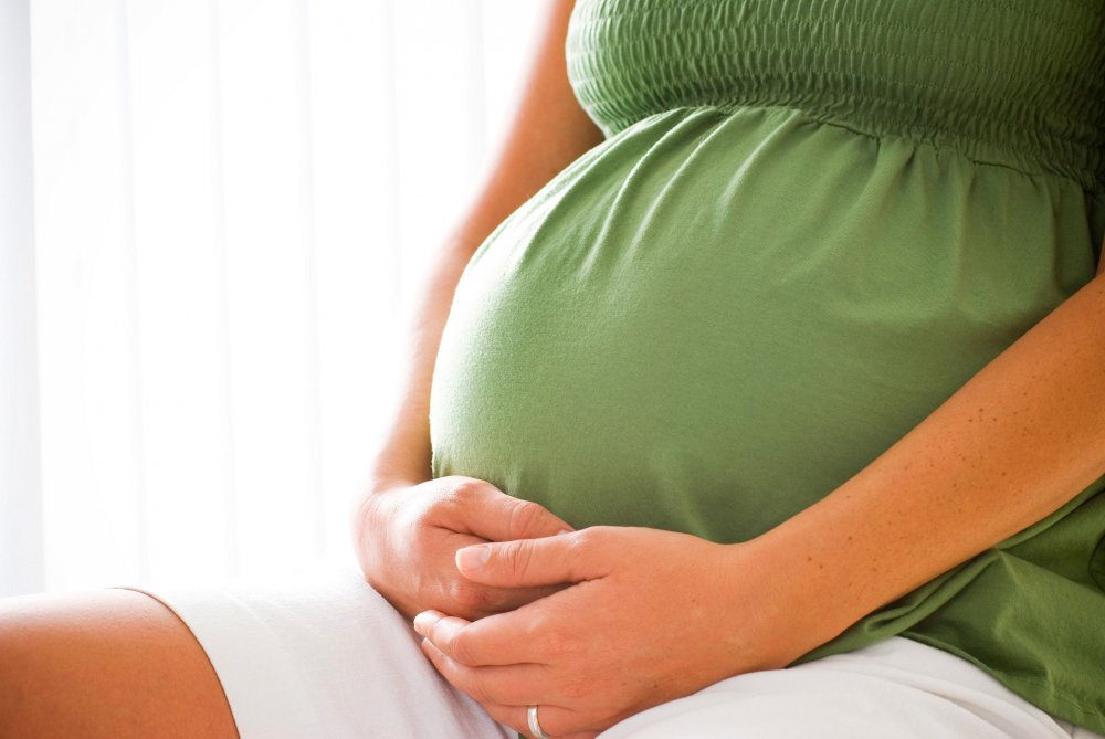 ماهي أعراض كورونا عند المرأة الحامل سؤال كل حامل تخشى على جنينها من الفيروس