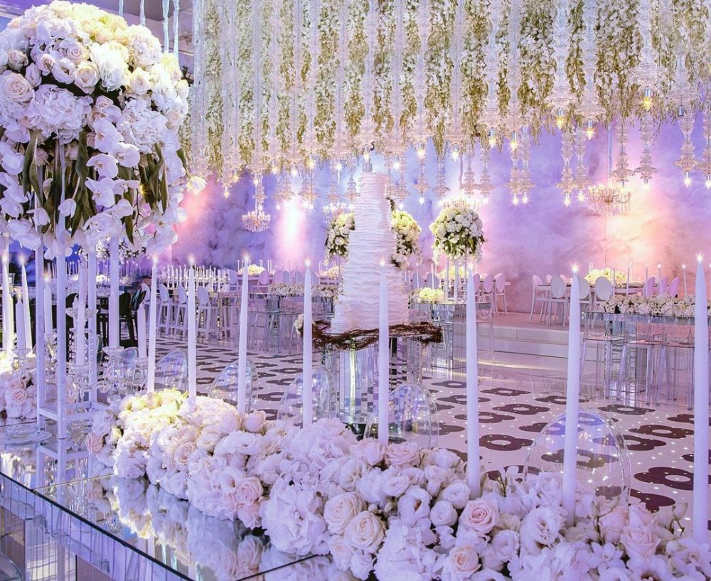 ثيمات زفاف ملوكية للزفاف في عيد الأضحى باللون الاحمر من تنفيذ My Event Design