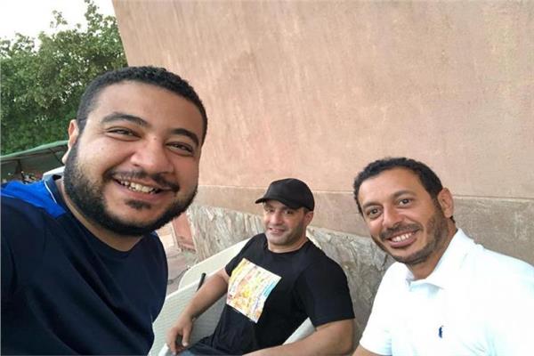 أحمد السقا ومصطفى شعبان خلال تحضيرات "ترانيم إبليس"