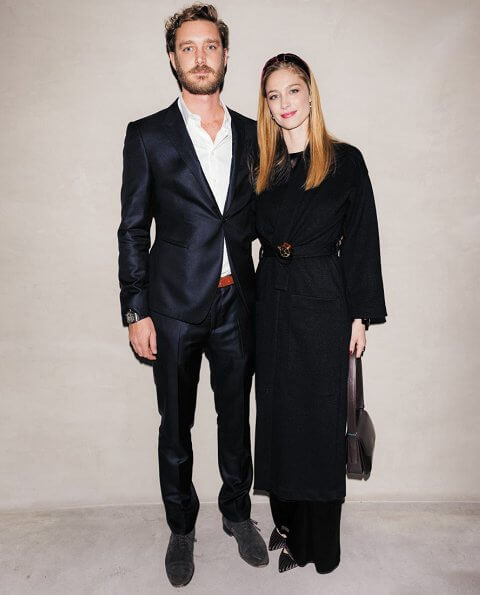  بيير كاسيراجي وزوجته يحضران عرض أزياء أرماني في ميلان