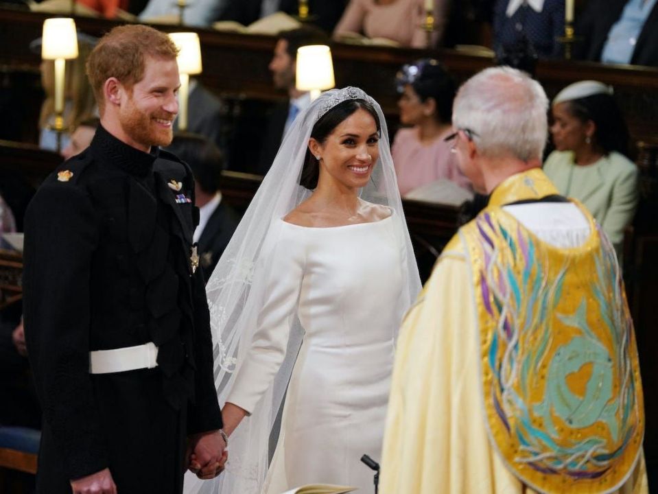 الكنيسة تنفي ادعاءات زواج هاري وميغان سرا قبل الزفاف الملكي