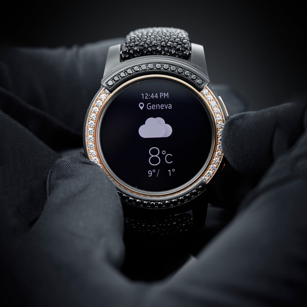  تعاونت دار Grisogono مع سامسونج Samsung في تصميم ساعة ذكية جذابة