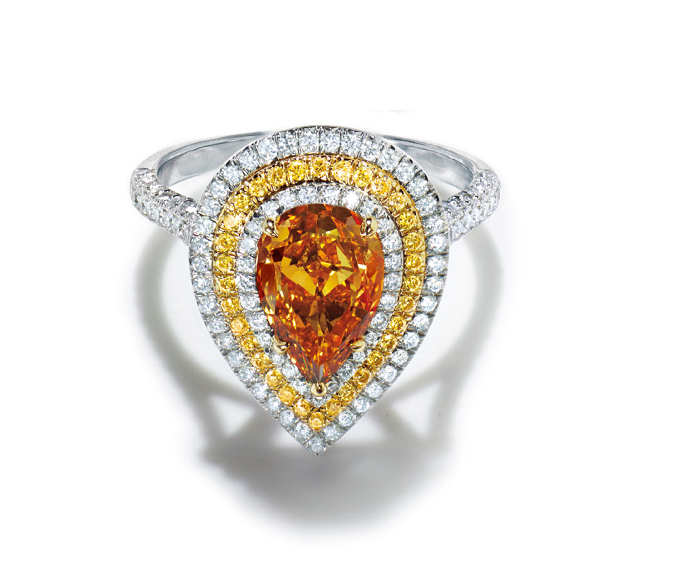 من تيفاني اند كو Tiffany & Co خاتم من الذهب والبلاتين مرصع بالماس الأبيض والبرتقالي