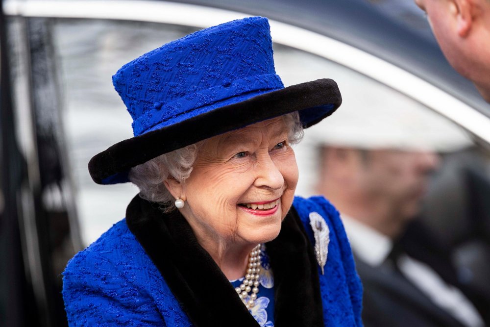  ملكة بريطانيا تتجه لاستخدام السيارات الكهربائية في قلعة وندسور