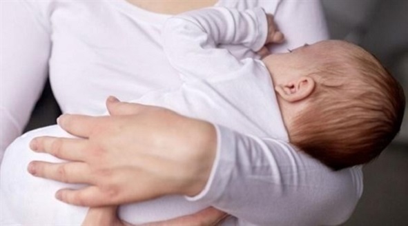  الرضاعة الطبيعية تقلل من فيتامين د عند النساء