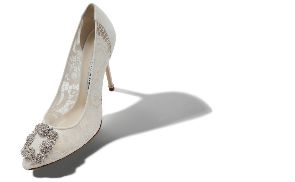 موديلات احذية العروس من دار Manolo Blahnik