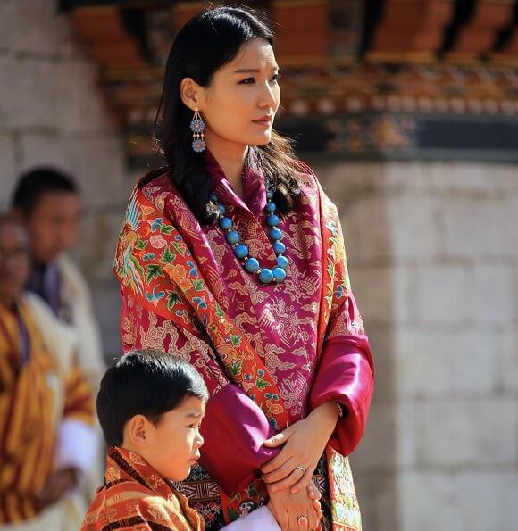 ملكة بوتان ستنجب طفلها الثاني في ربيع 2020