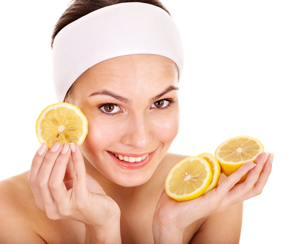 وصفات طبيعية من الليمون للحصول على بشرة نضرة