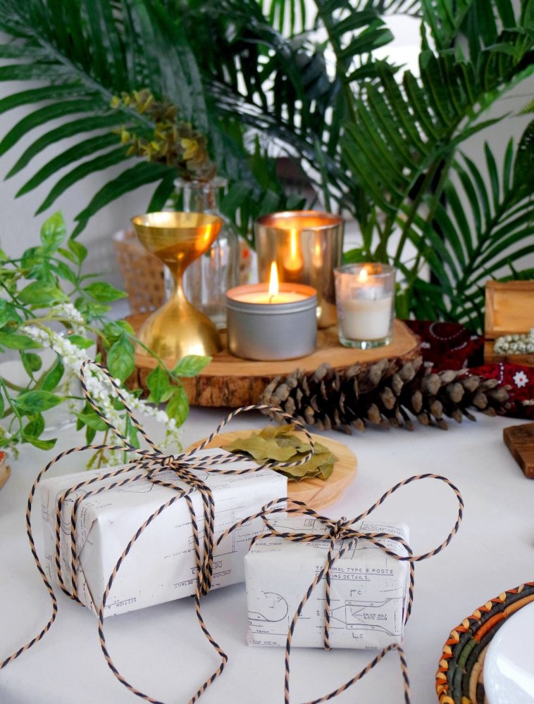 توزيع الهدايا والشموع العطرية في منزلك أيام العيد
