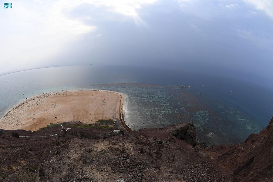  جزيرة كدمبل طبيعة ساحرة وأجواء لا توصف - المصدر وكالة الأنباء السعودية 