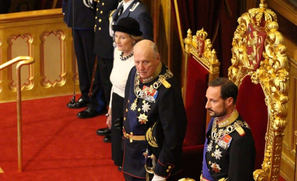 قلاع النرويج تحتفل بأعياد ميلاد العائلة المالكة