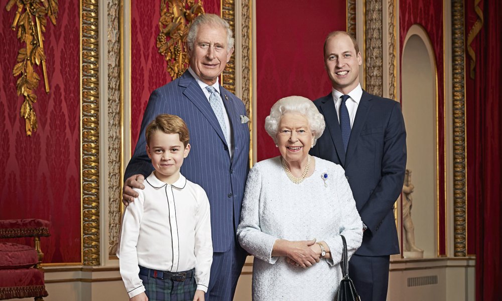 الصورة الرسمية للعائلة المالكة البريطانية في عام 2020