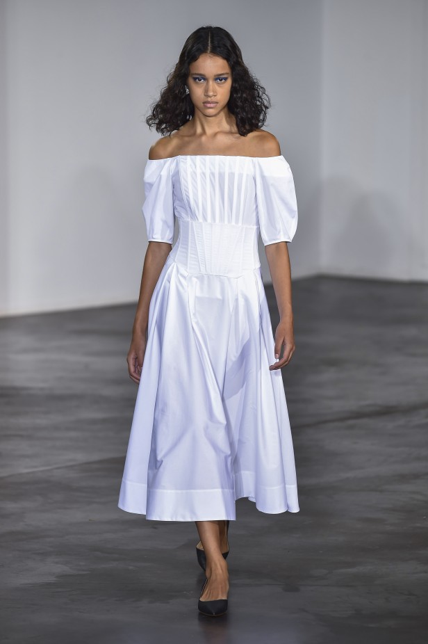 الفستان الأبيض القطني من Gabriella Hearst
