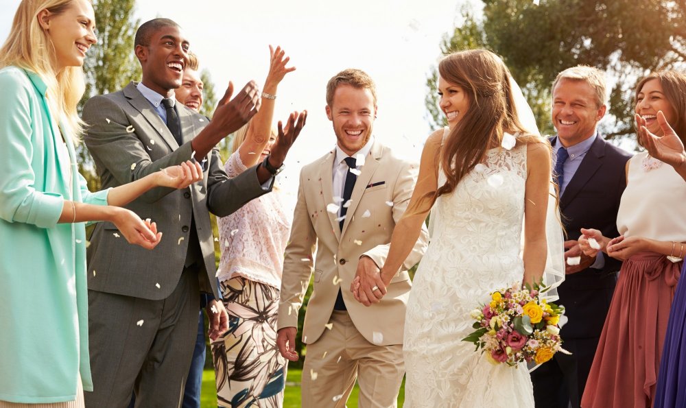 تنظيم حفل الزفاف في وقت قصير ومن دون اخطاء يشكل تحديا للكثير من العرسان