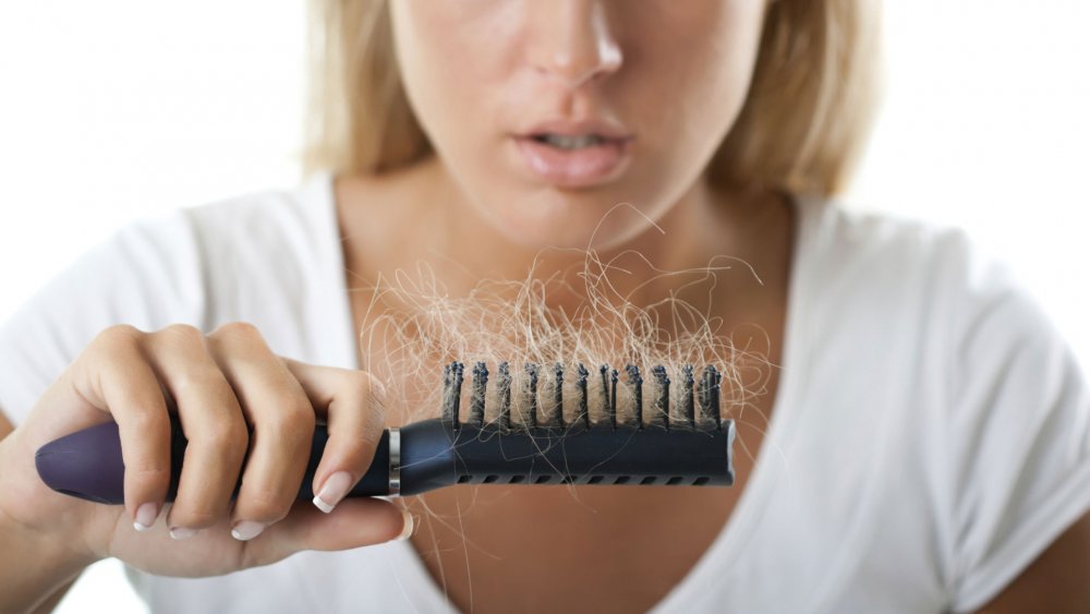  تجنبي تساقط الشعر خلال فترة الرجيم باتباع نظام غذائي جيد