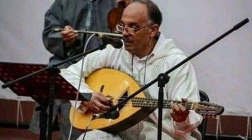 وفاة الفنان الجزائري عبد الرحمن ياموني بفيروس كورونا قبل يومين