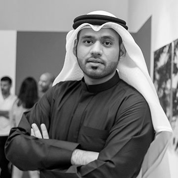  الفنان الإماراتي سعيد المدني يتمتع بحس فني رفيع