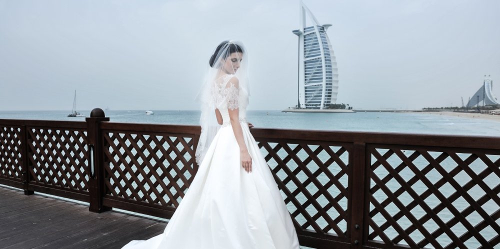 تعرفوا على تقاليد الزفاف في الإمارات