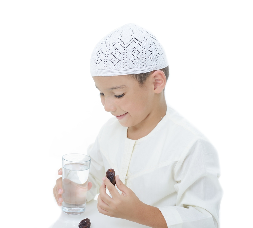 نصائح للتعامل مع الطفل المصاب بفقر الدم في رمضان