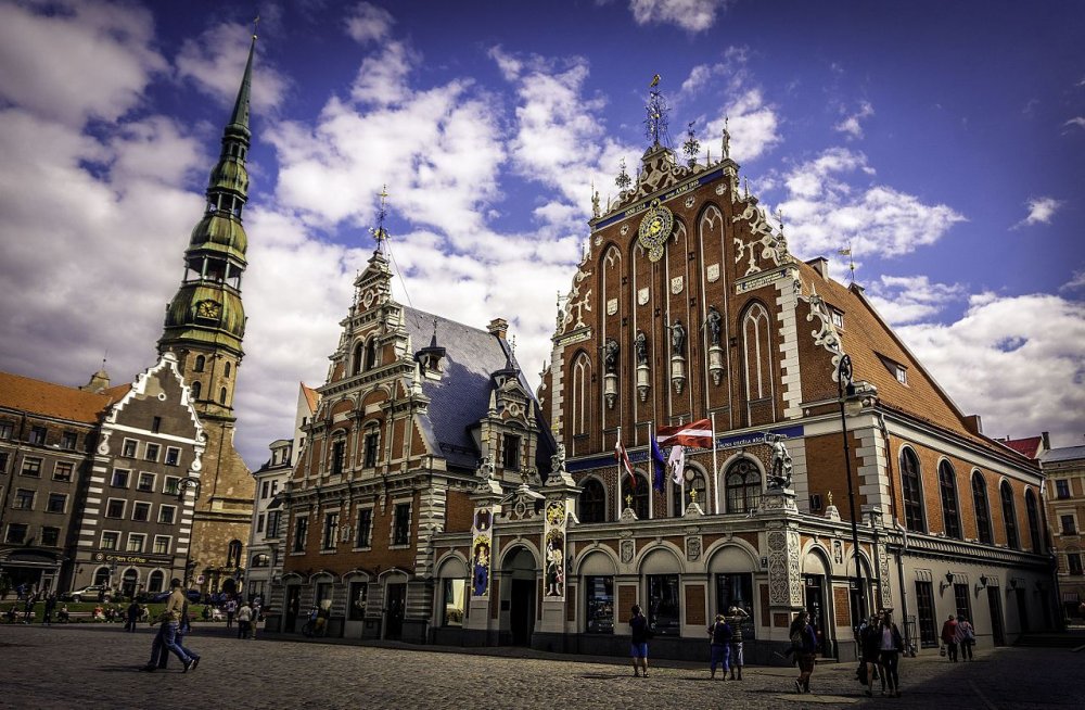 جمال العمارة التاريخية في لاتفيا بواسطة Ksenija Vinogradova