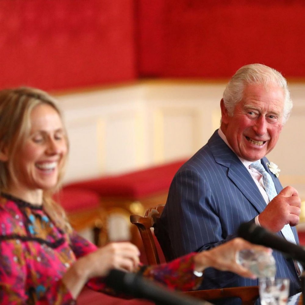 الأمير تشارلز يستضيف مراسم تقليد الأوسمة في قصر سانت جيمس