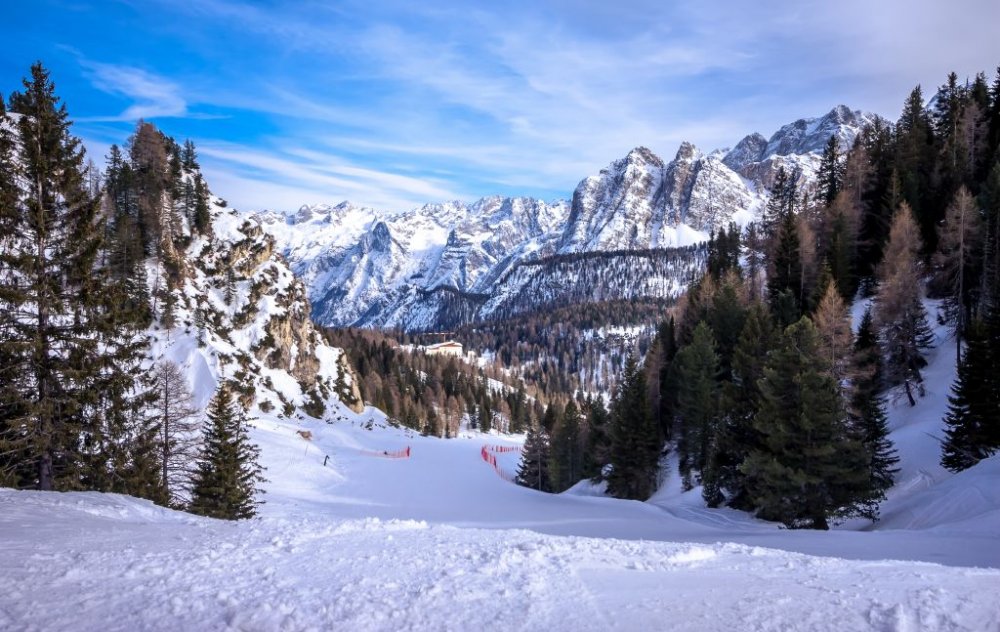 افضل منتجعات التزلج 2020 لشهر العسل - Cortina D'Ampezzo ايطاليا