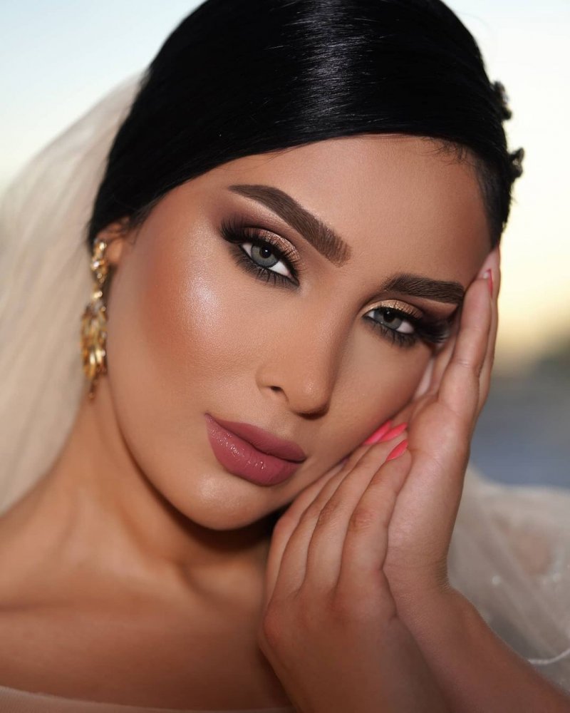 مكياج للعروس من خبيرة التجميل الاماراتية جواهر