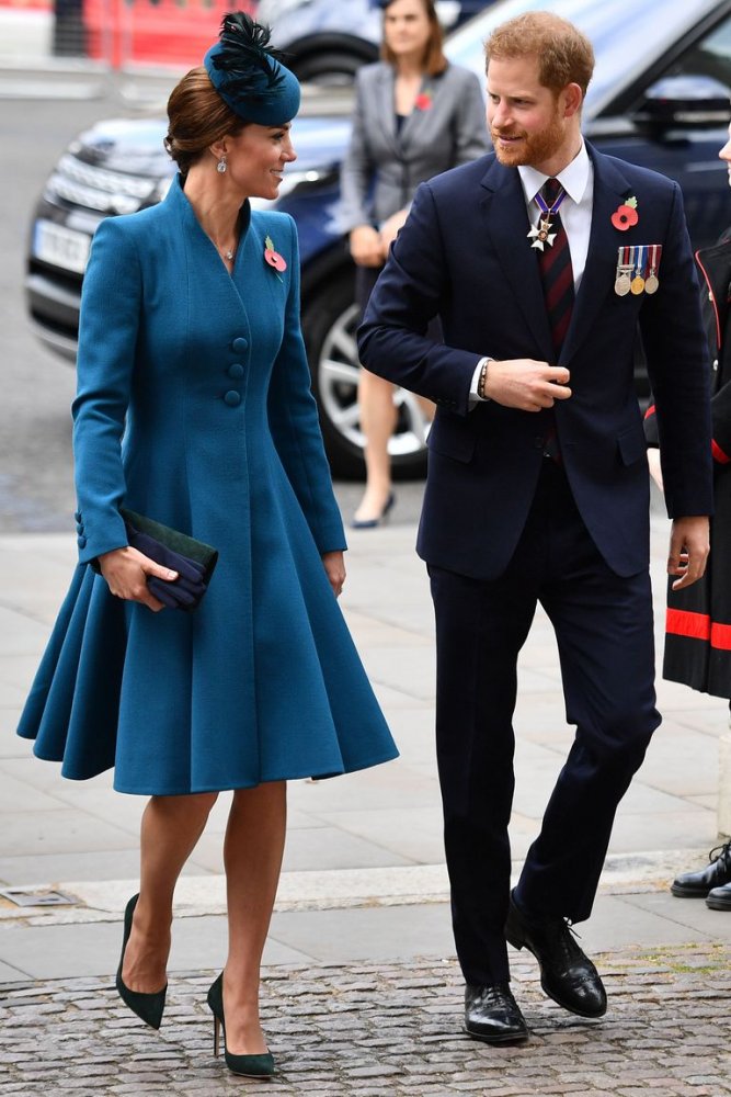 الأمير هاري ظهر مع كيت ميدلتون