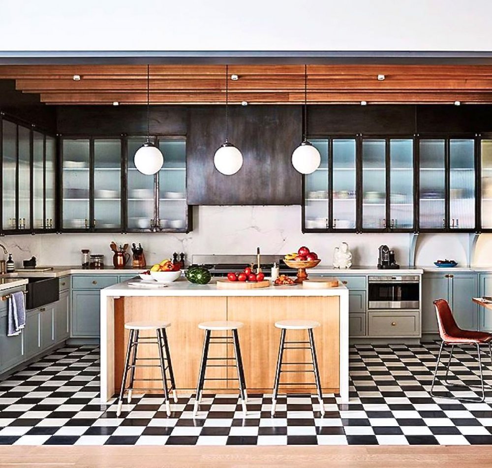ديكور مطبخ مودرن من منزل Naomi Watts