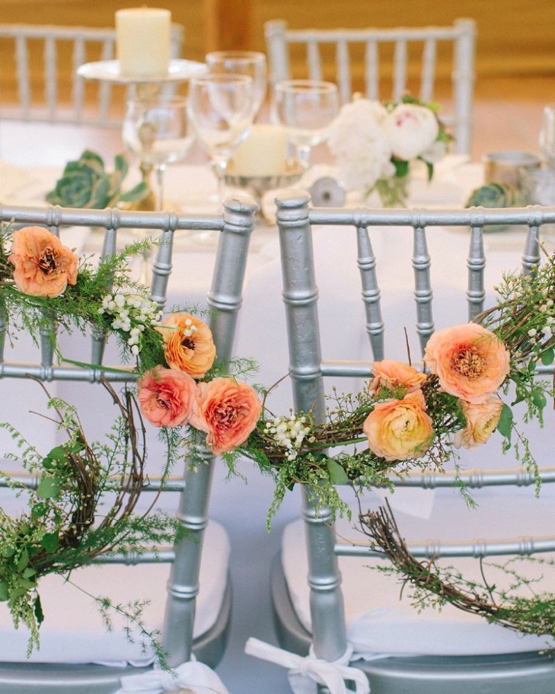 استخدام أزهار الفاوانيا بطرق عدة لتزيين حفلات الزفاف