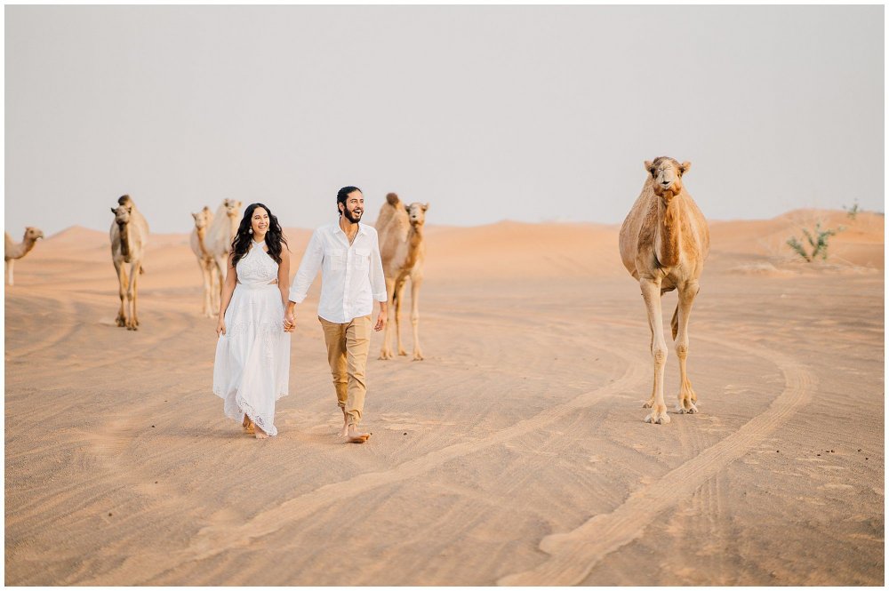 الصحراء من اجمل اماكن التصوير للعروسين في دبي