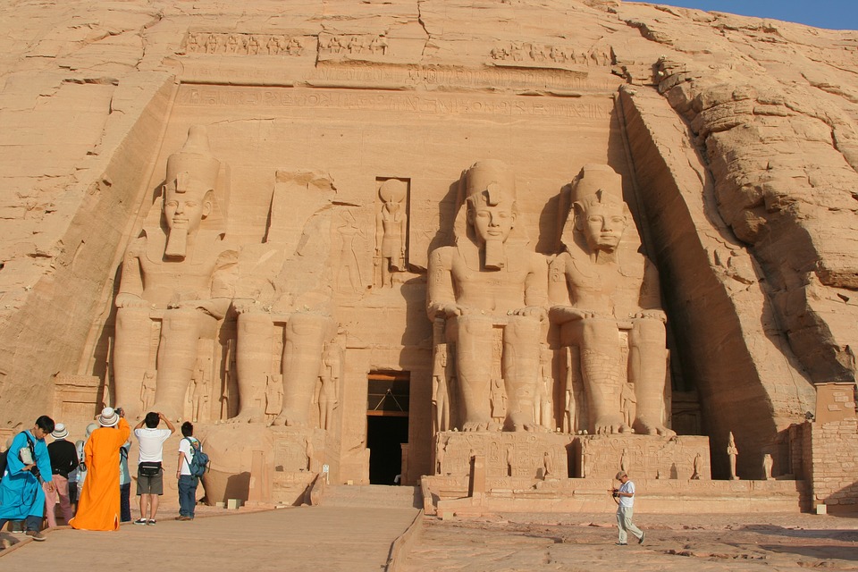  معبد ابو سمبل من أهم معالم أسوان بواسطة maxpixel