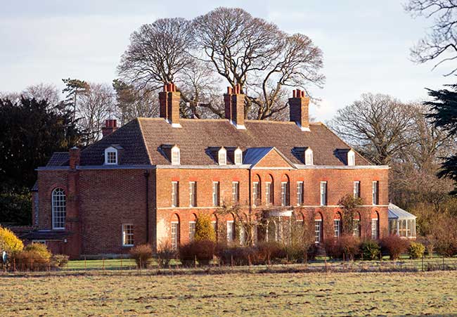 منزلهم الريفي " Anmer Hall" في مقاطعة نورفك البريطانية.