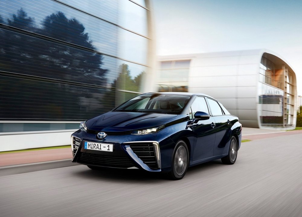 تويوتا ستطلق الجيل الثاني من سيارتها الهيدروجينية