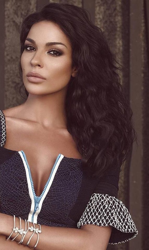نادين نسيب نجيم تختار ملكة جمال لبنان 2018