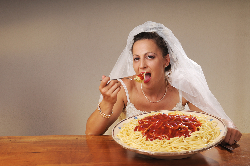  اطعمة النشويات يجب ان لا تاكلها العروس يوم الزفاف