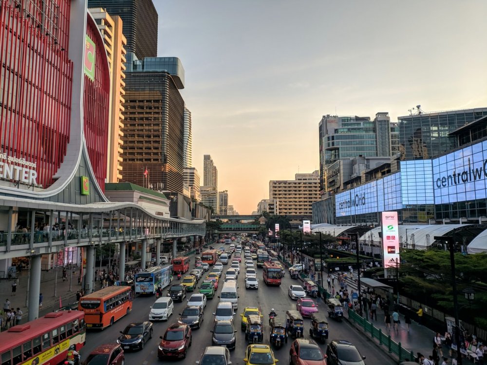  استئجار سيارة في تايلاند أمر متاح ولكنه غير مفضل في المدن الرئيسية