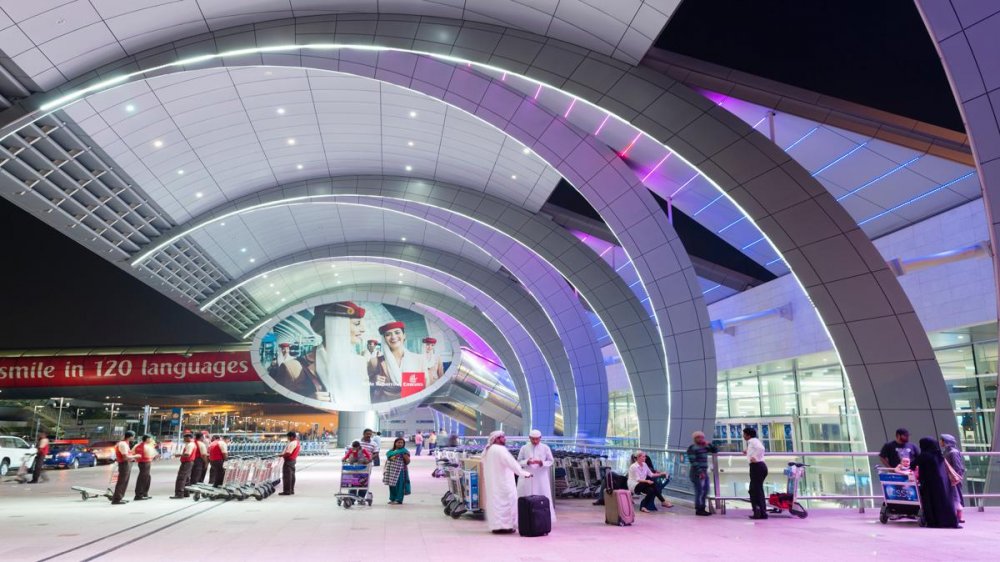 مطارات دبي تطلق خطة دي إكس بي بلس