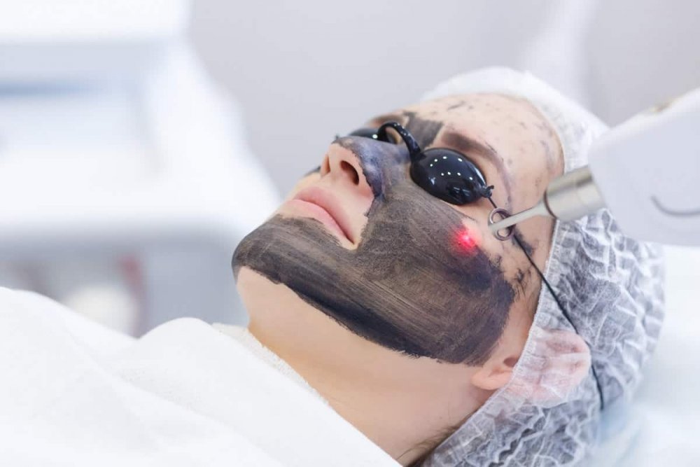 تعد علاجات الليزر الكربوني فعالة جداً في مجال التجميل الغير جراحية