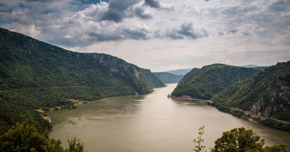  نهر الدانوب River Danube بواسطة David Marcu