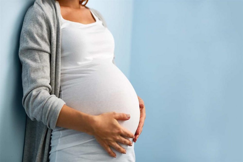 الحمل يزيد من تعرض الأم للتخثر الوردي العميق في الساق