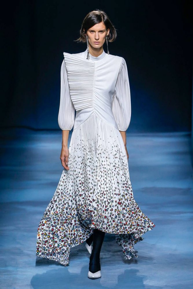 فستان للعيد من Givenchy 