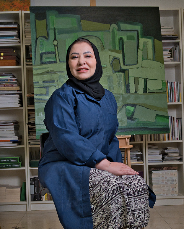نجلاء السليم فنانة تشكيلية سعودية رائدة في عالم الفنون الجميلة