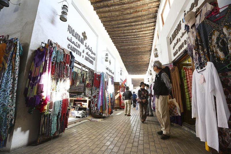 أجواء التراث الأصيل ومتعة التسوق في سوق العرصة - المصدر @CharmOfTheUAE