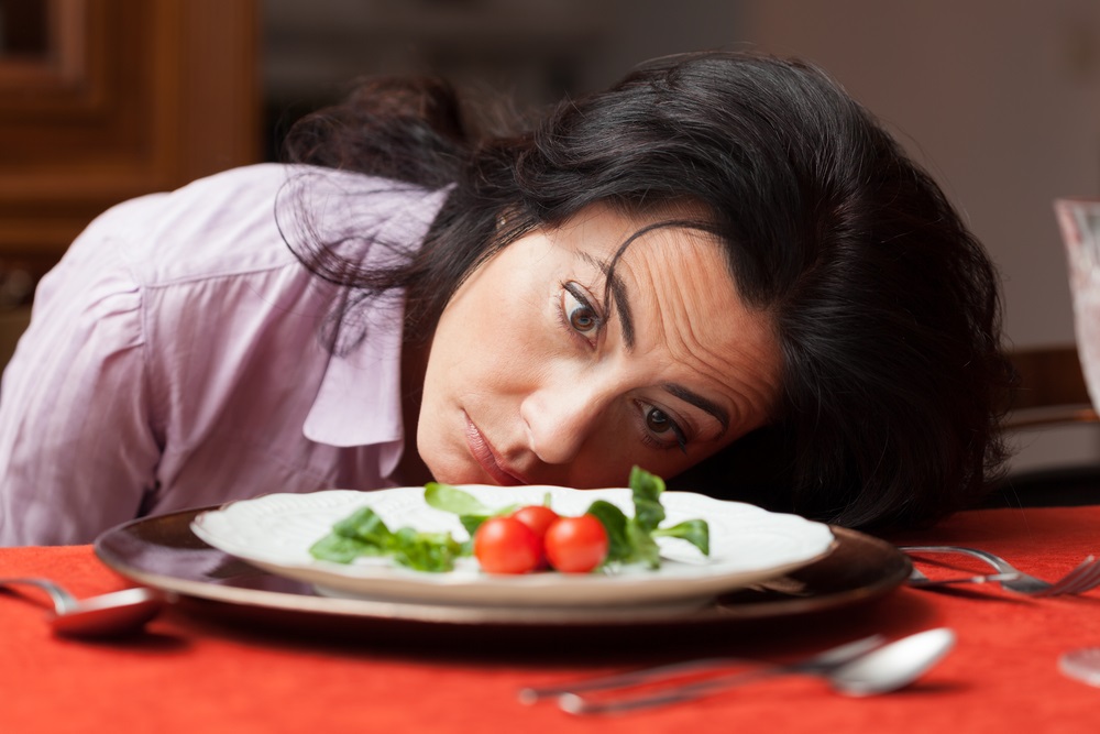 6 عادات يومية تبطئ عمل التمثيل الغذائي ننصحك بالإقلاع عنها