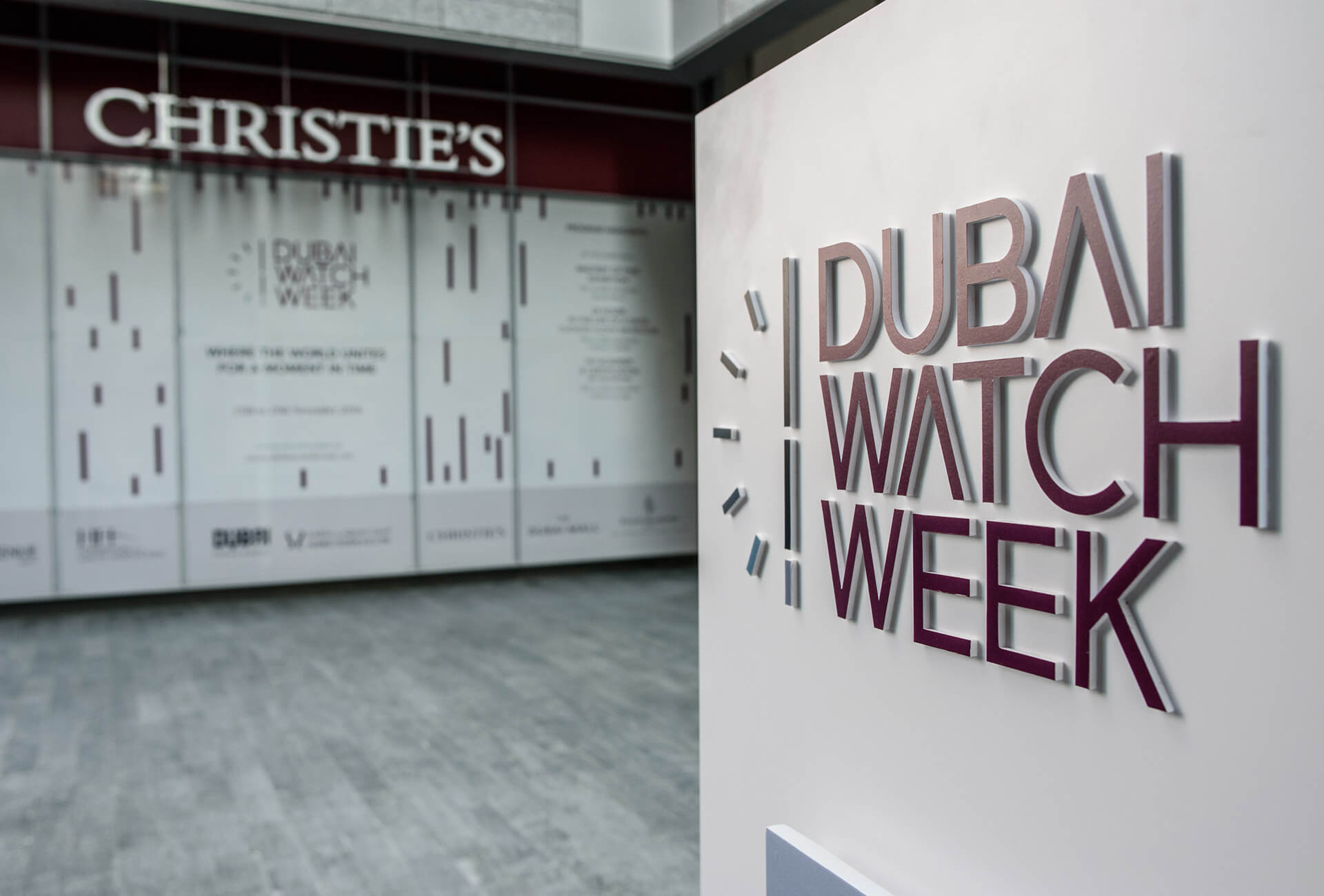 اسبوع دبي للساعات لقاء أبرز رموز الصناعة بعشاق الساعات