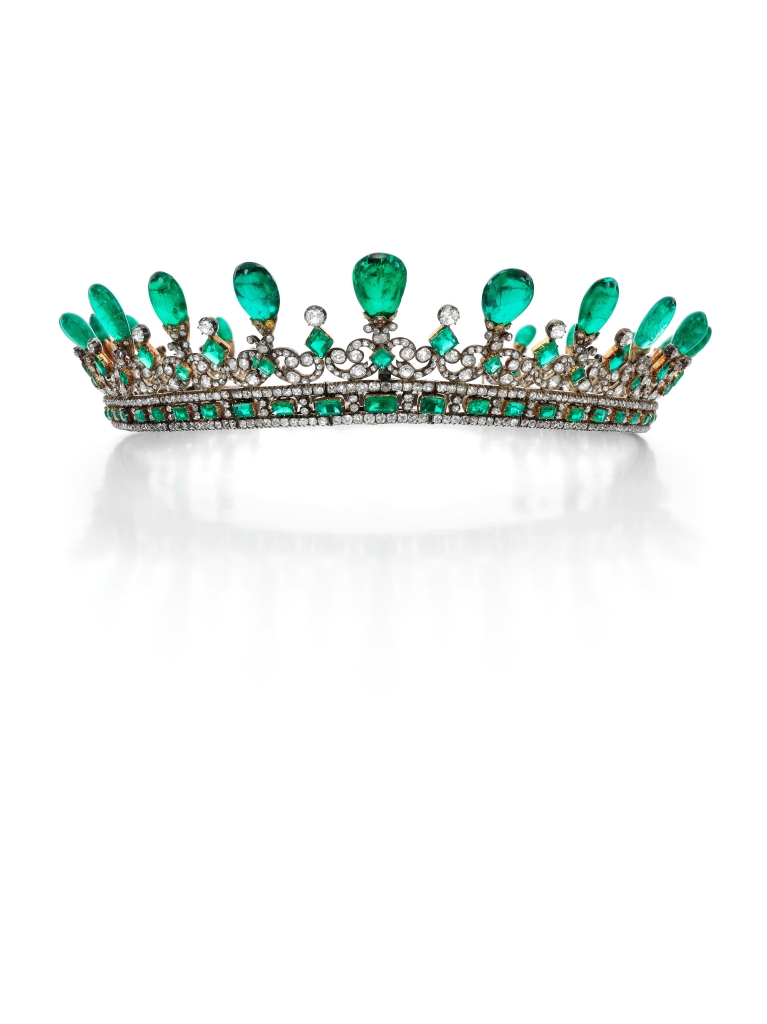 تاج Queen Victoria’s Emerald and Diamond Tiara